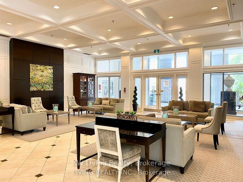 33-empress-avenue-toronto-north-york-ontario-c13606716