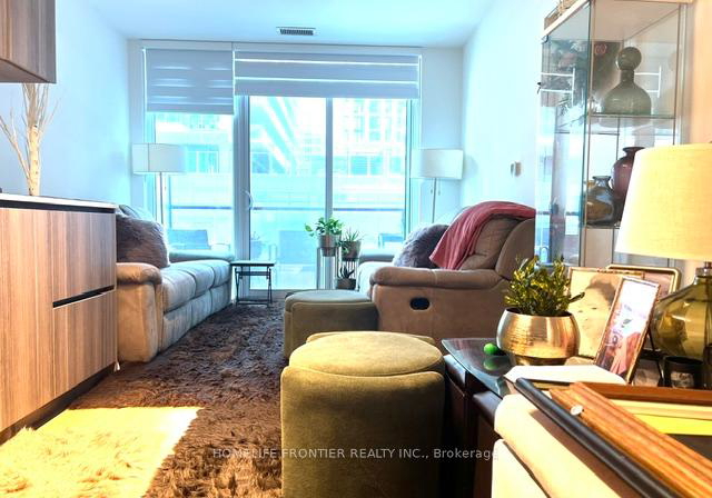117-broadway-avenue-toronto-toronto-ontario-c13606906