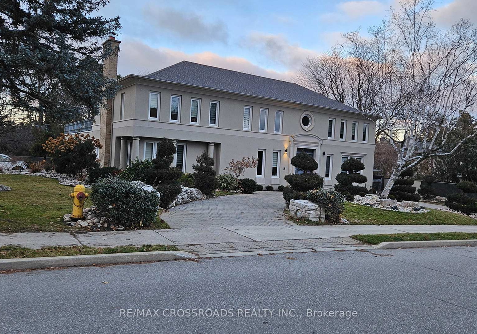200-the-bridle-path-toronto-north-york-ontario-c13607214