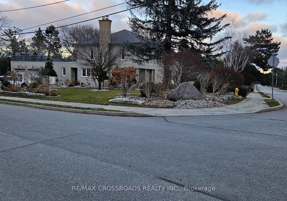 200-the-bridle-path-toronto-north-york-ontario-c13607214