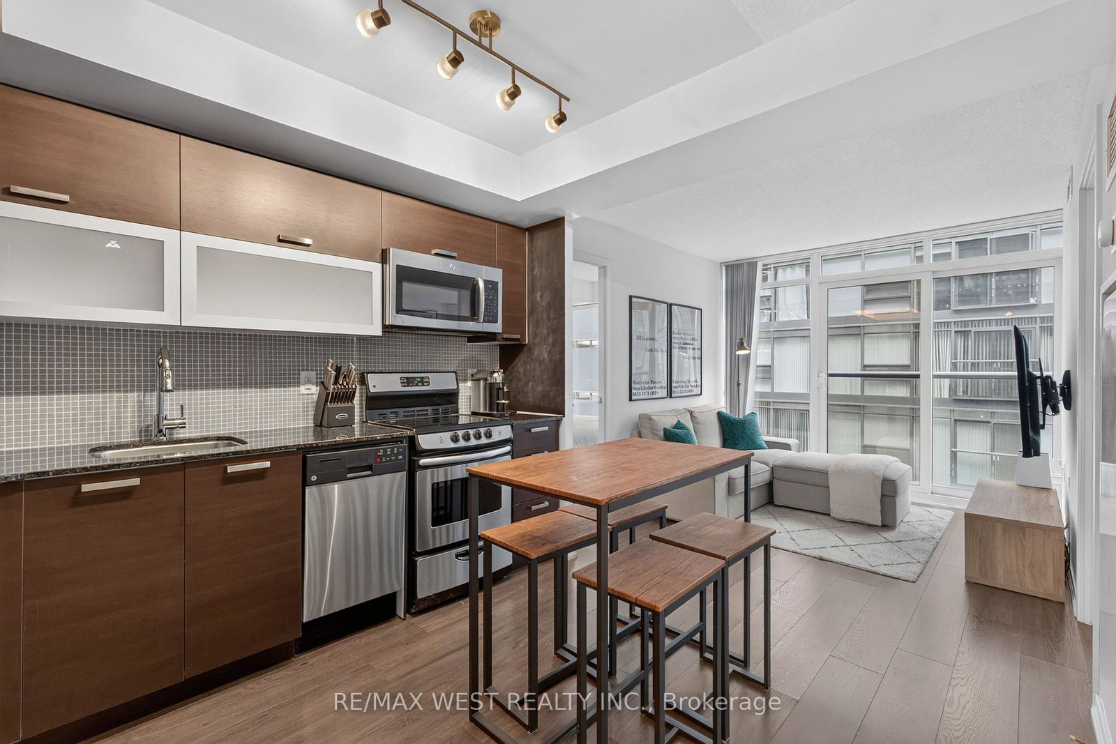36-lisgar-street-toronto-toronto-ontario-c13607218