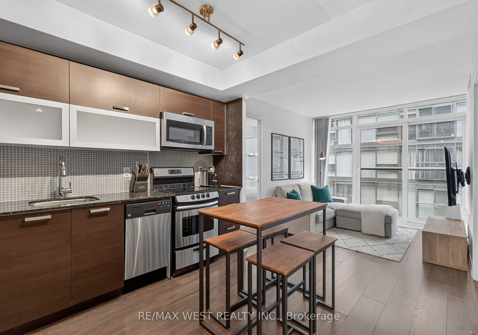 36-lisgar-street-toronto-toronto-ontario-c13607218