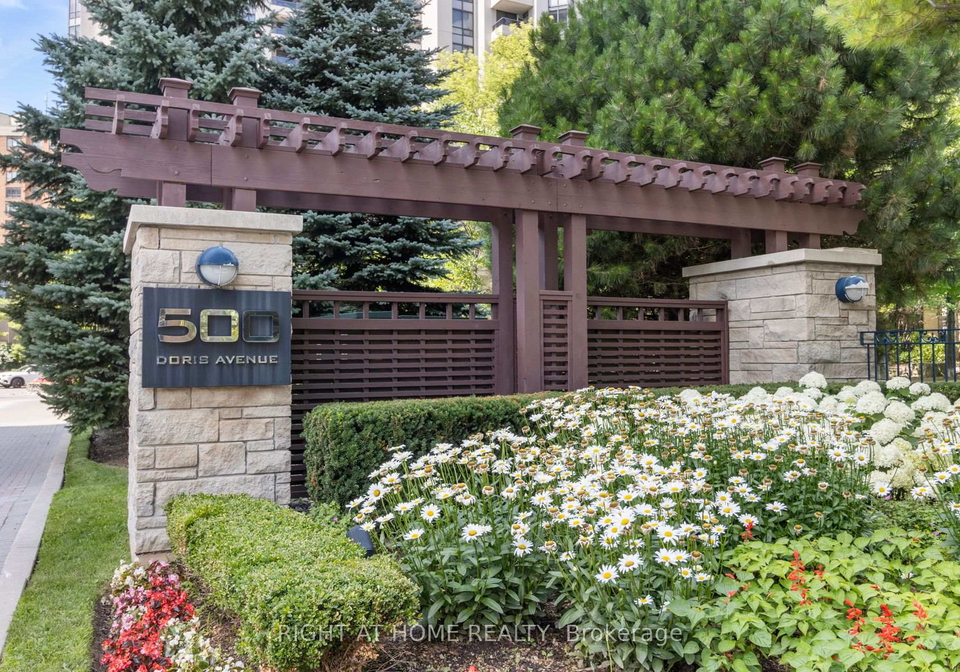500-doris-avenue-toronto-north-york-ontario-c13607274