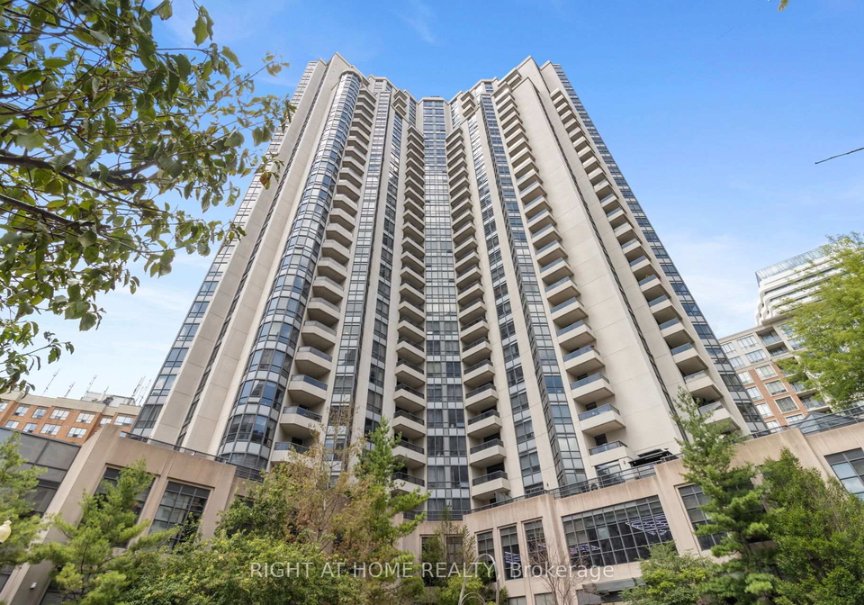 500-doris-avenue-toronto-north-york-ontario-c13607274