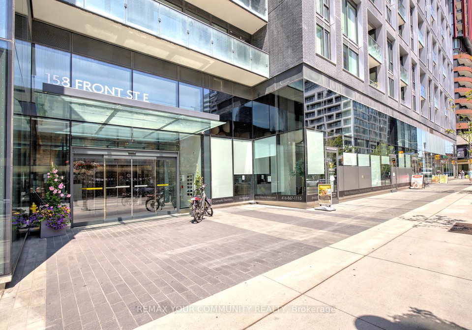 158-front-street-e-toronto-toronto-ontario-c13607334