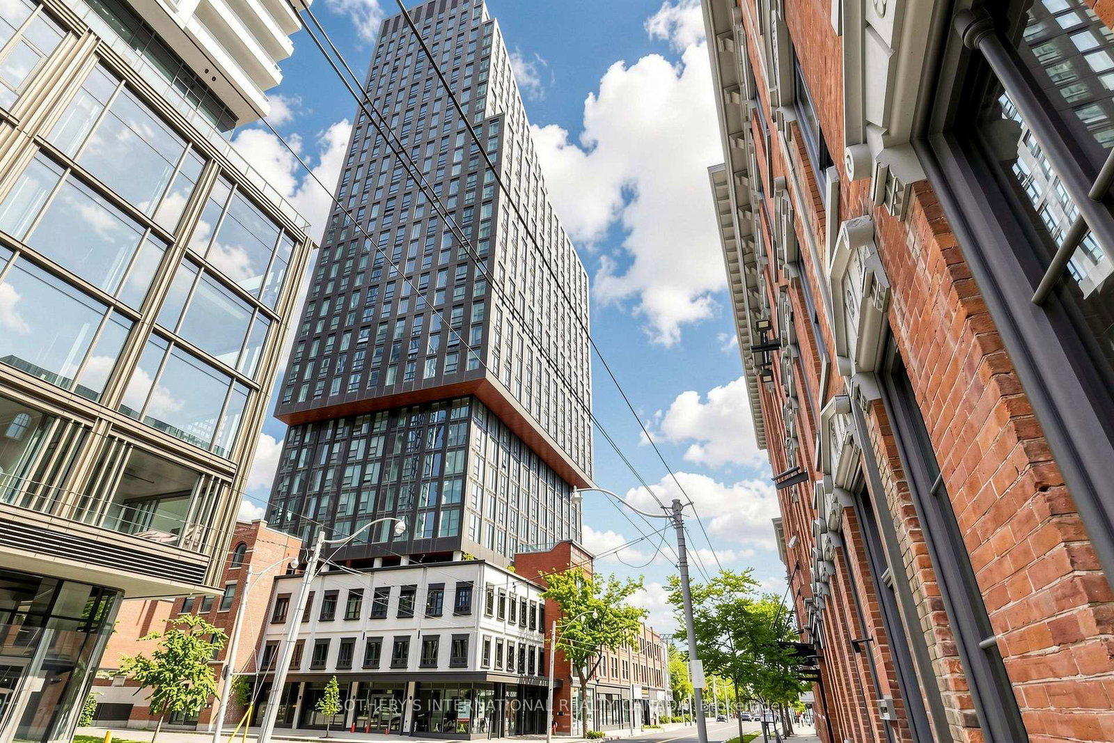 100-queen-street-e-toronto-toronto-ontario-c13607346