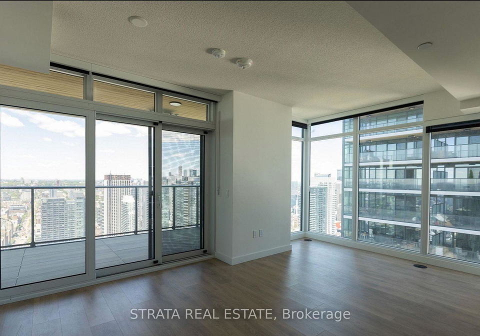 3-concord-cityplace-way-toronto-toronto-ontario-c13607474