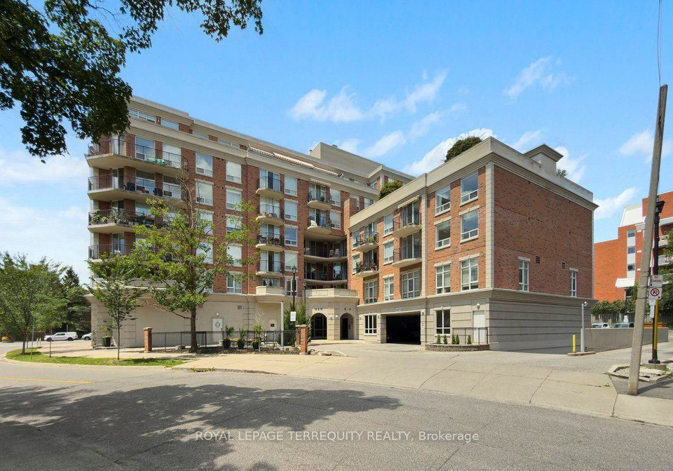 18-wanless-avenue-toronto-toronto-ontario-c13607682