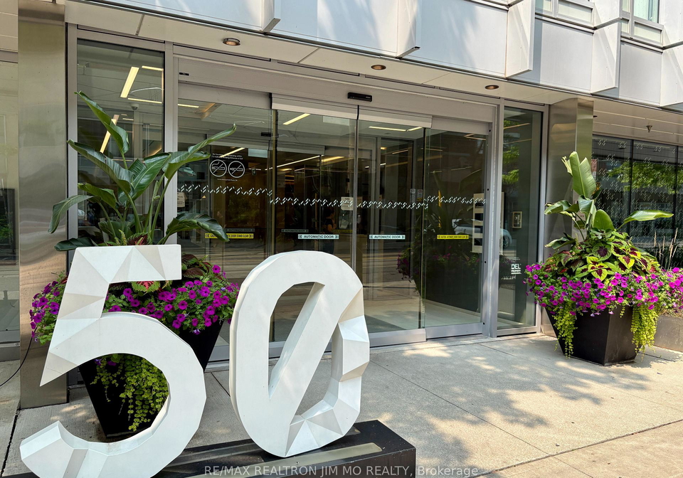 50-mccaul-street-toronto-toronto-ontario-c13607802