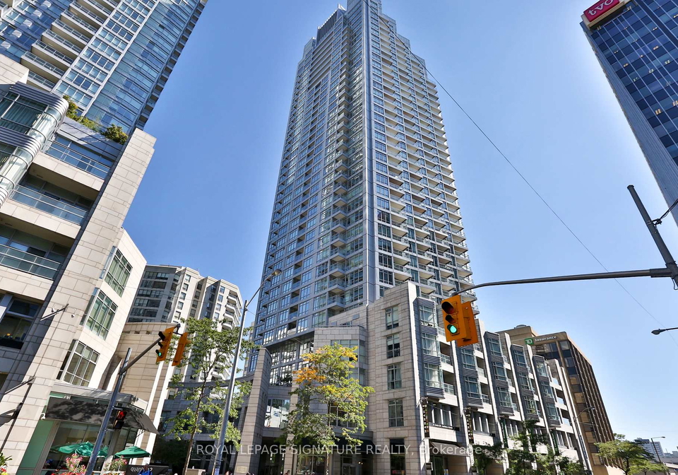 2181-yonge-street-toronto-toronto-ontario-c13607962