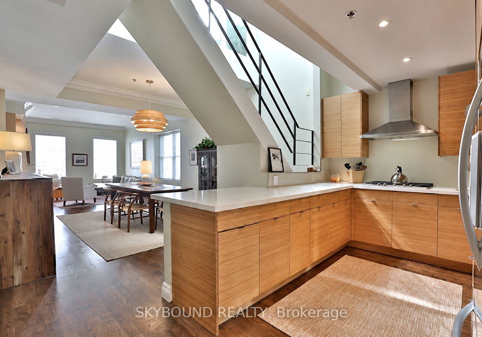 110-hepbourne-street-toronto-toronto-ontario-c13608496