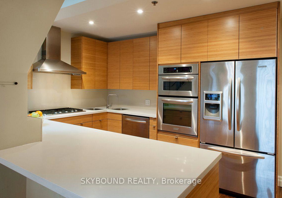 110-hepbourne-street-toronto-toronto-ontario-c13608496
