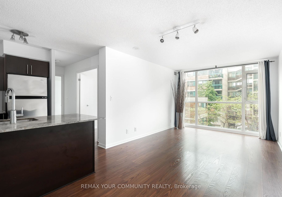 96-st-patrick-street-toronto-toronto-ontario-c13608872