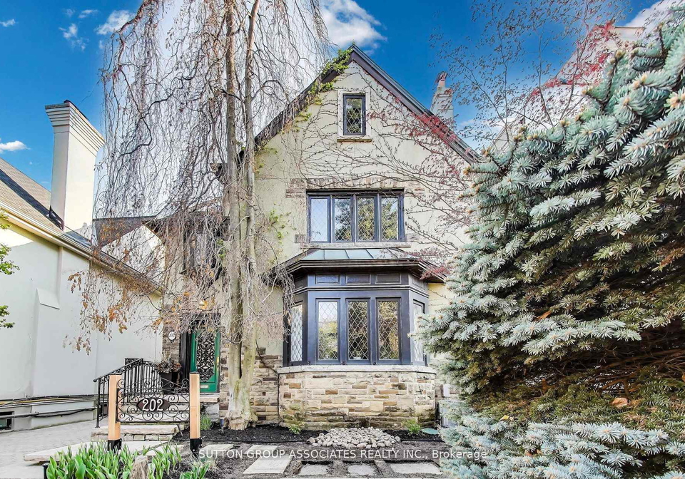 202-forest-hill-road-toronto-toronto-ontario-c13608924