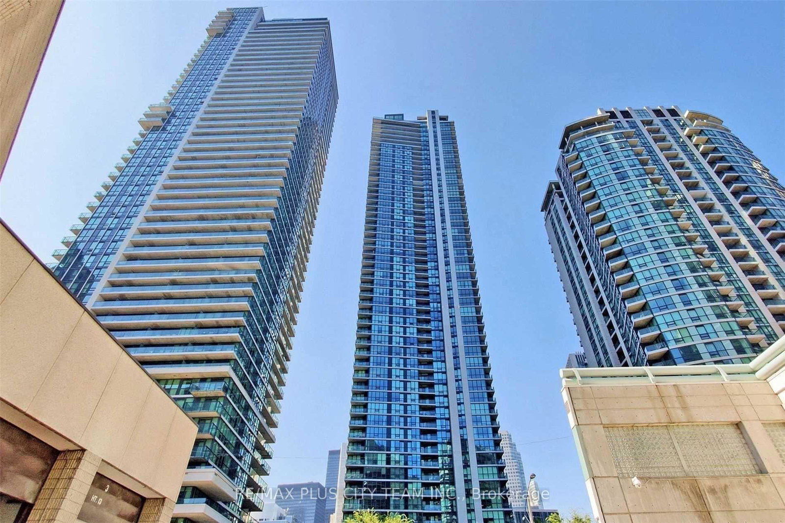 18-harbour-street-toronto-toronto-ontario-c13609066