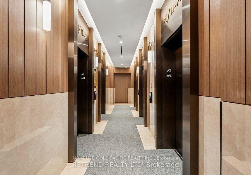 1-concord-cityplace-way-toronto-toronto-ontario-c13609218