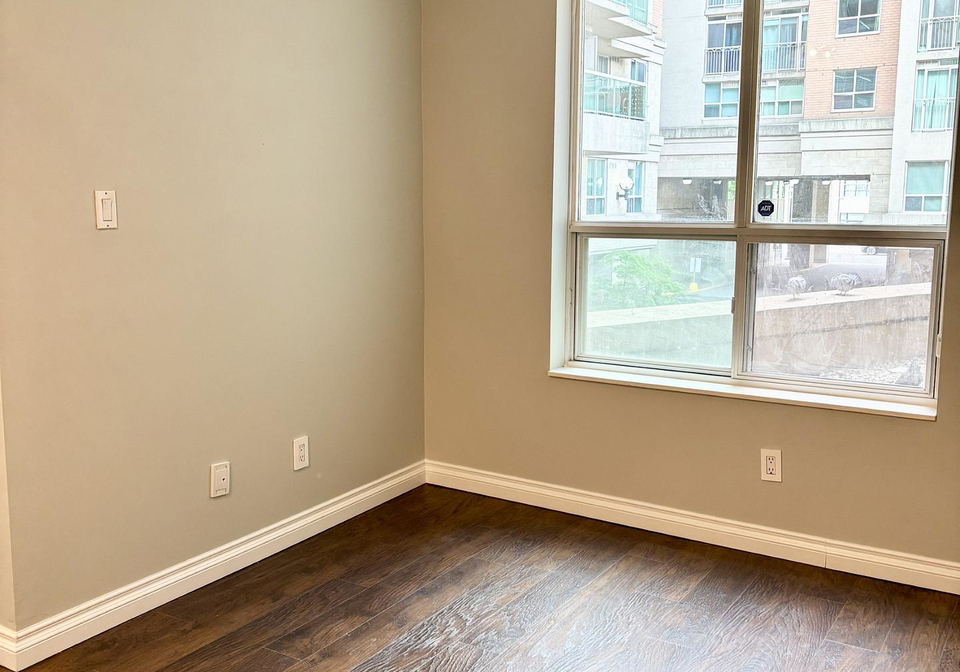 323-richmond-street-toronto-toronto-ontario-c13609232