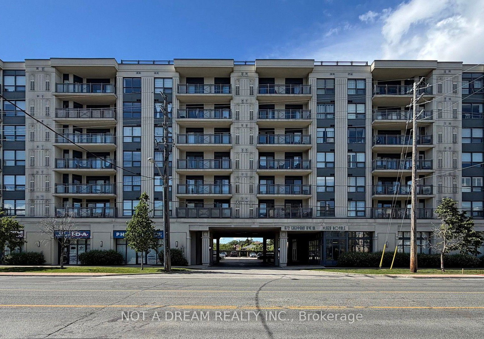 872-sheppard-avenue-w-toronto-toronto-ontario-c13609260