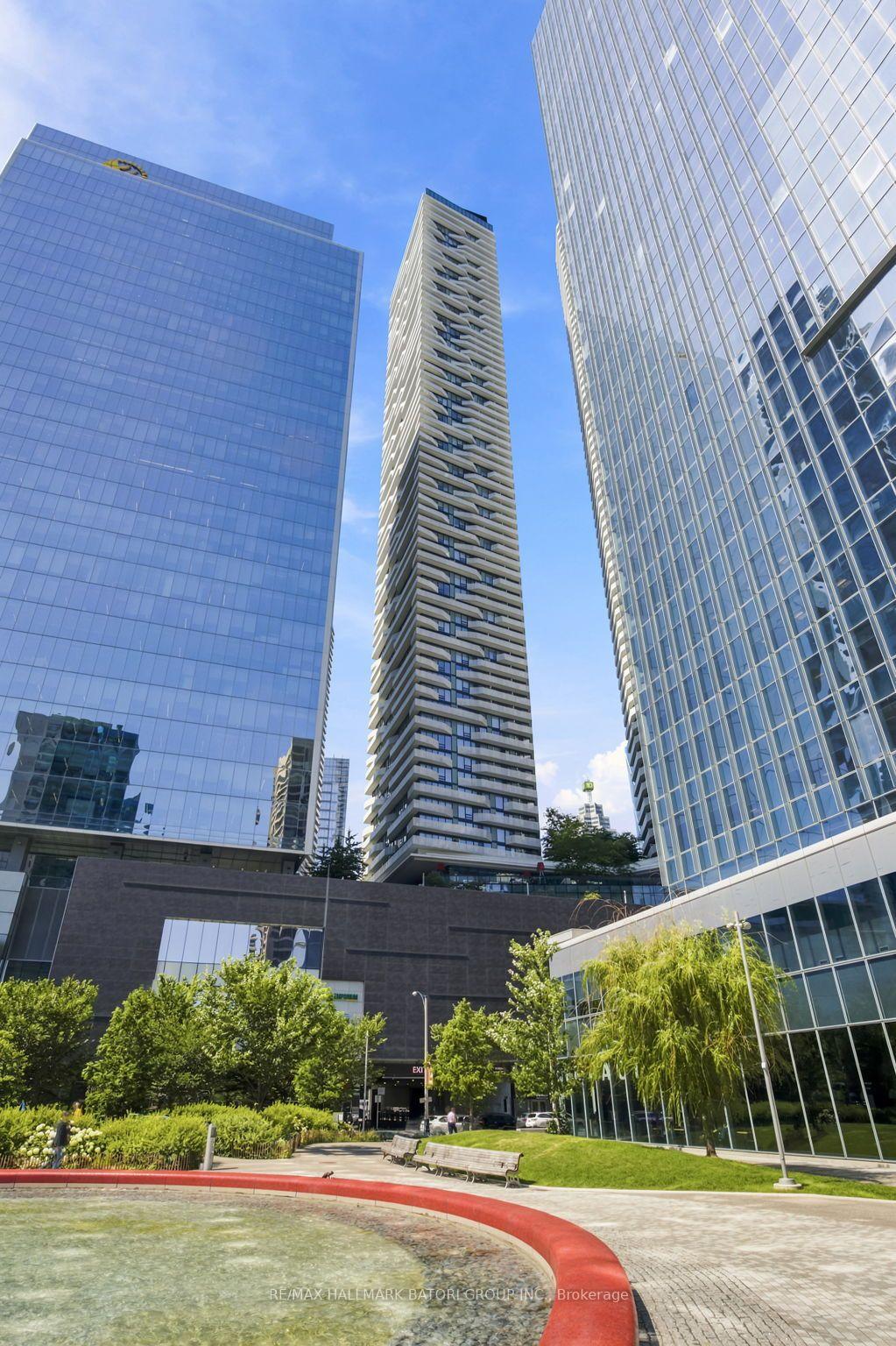 100-harbour-street-toronto-toronto-ontario-c13609378