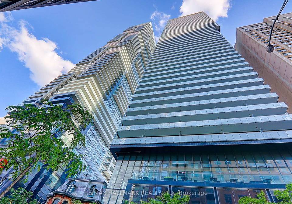 15-grenville-street-toronto-toronto-ontario-c13609712