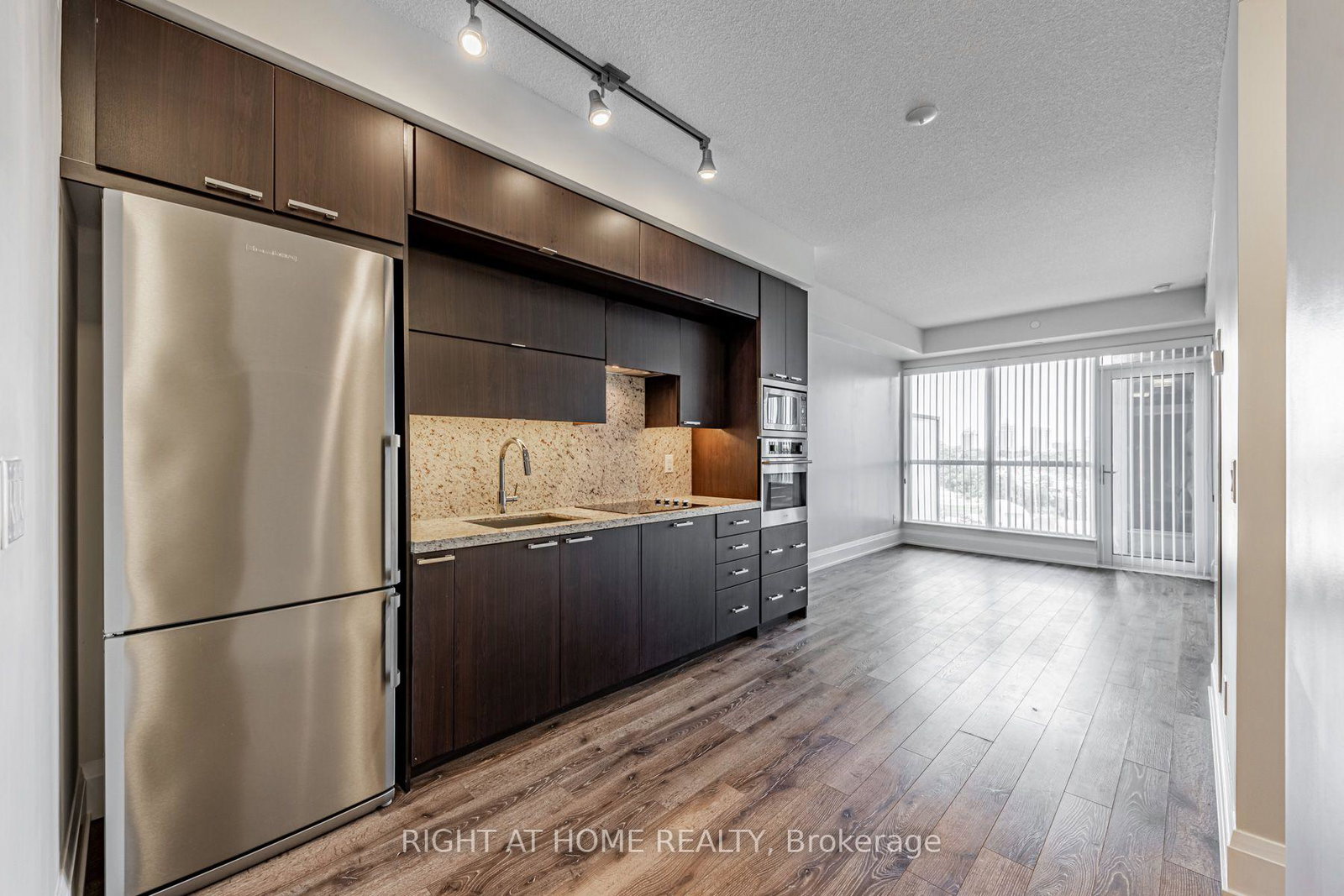 120-harrison-garden-boulevard-toronto-north-york-ontario-c13609812