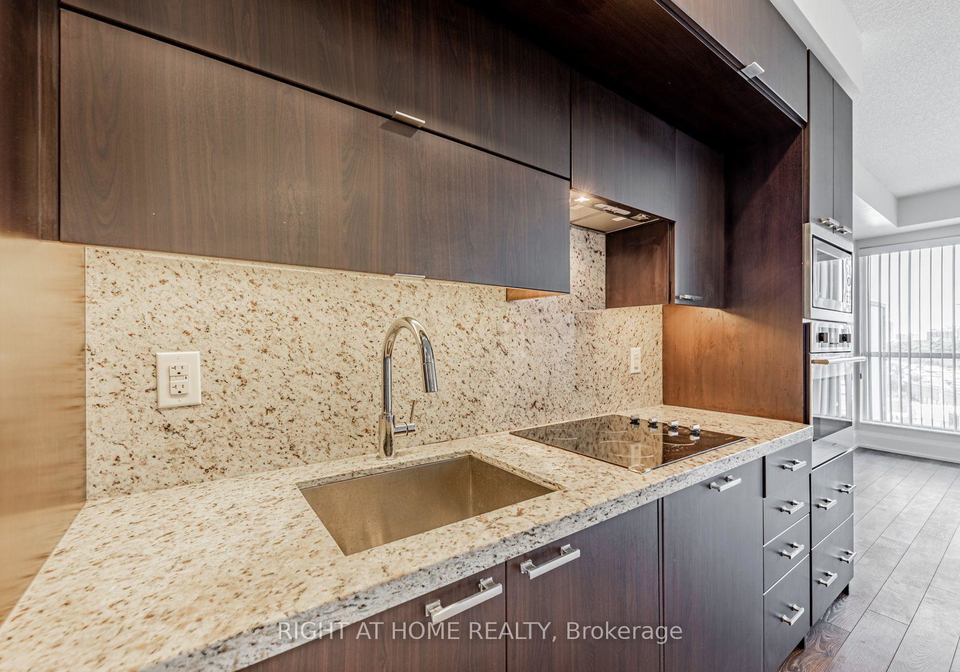120-harrison-garden-boulevard-toronto-north-york-ontario-c13609812