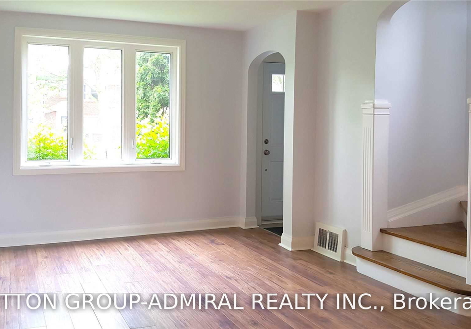 112-glenvale-boulevard-toronto-east-york-ontario-c13610150
