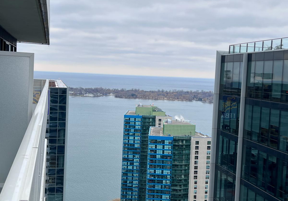 100-harbour-street-toronto-toronto-ontario-c13610376