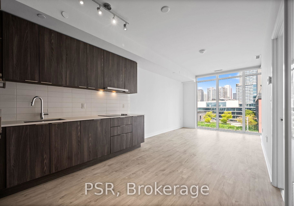 576-front-street-w-toronto-toronto-ontario-c13610530