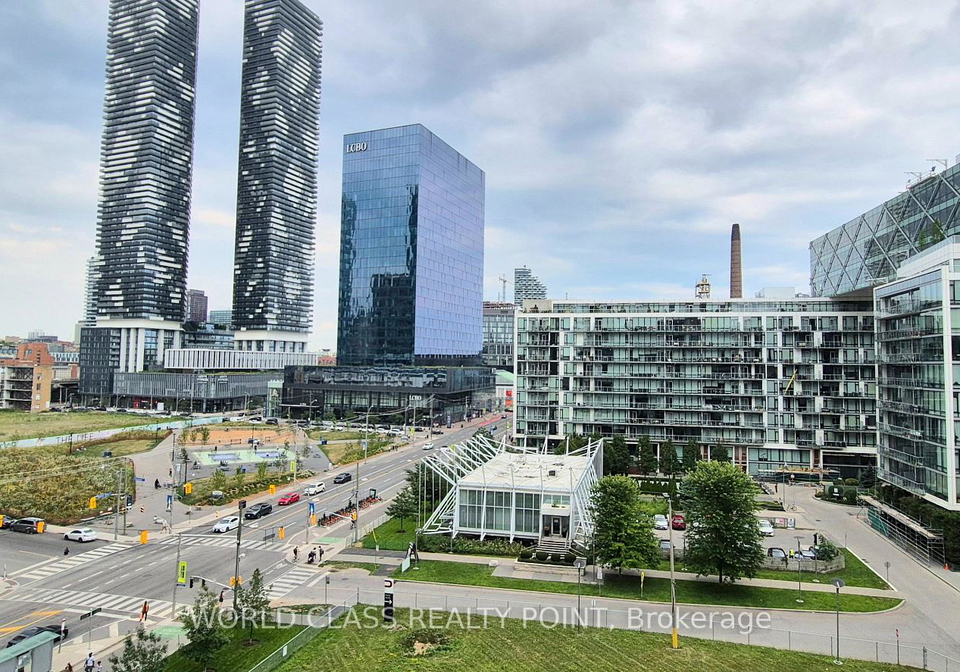 15-queens-quay-e-toronto-toronto-ontario-c13610614