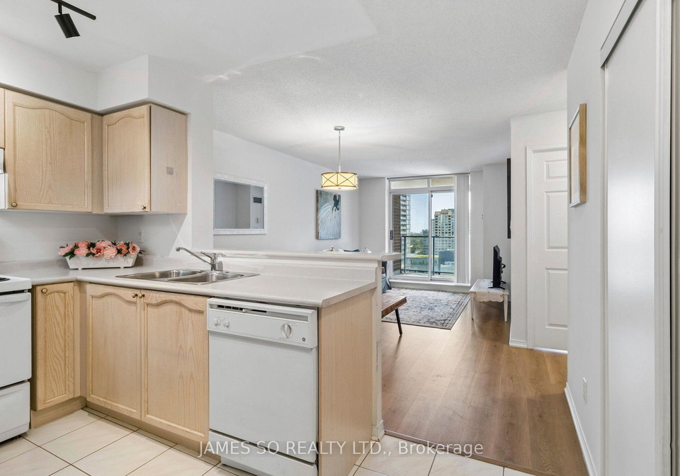 233-beecroft-road-toronto-toronto-ontario-c13610724