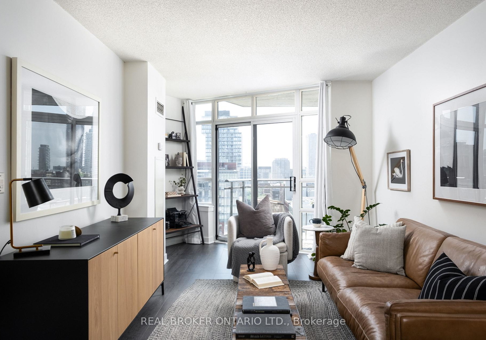 255-richmond-street-e-toronto-toronto-ontario-c13610738