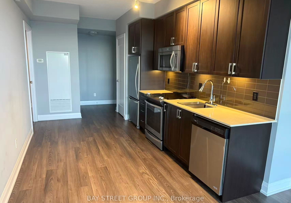 18-graydon-hall-drive-toronto-north-york-ontario-c13610988