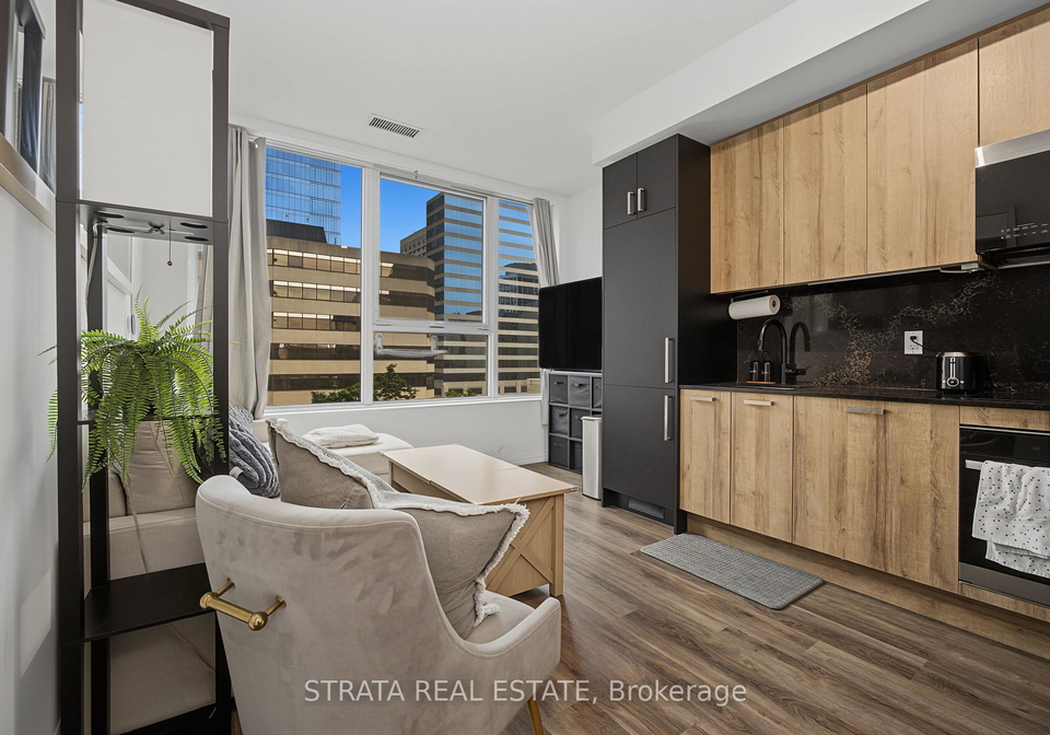 280-dundas-street-w-toronto-toronto-ontario-c13611204