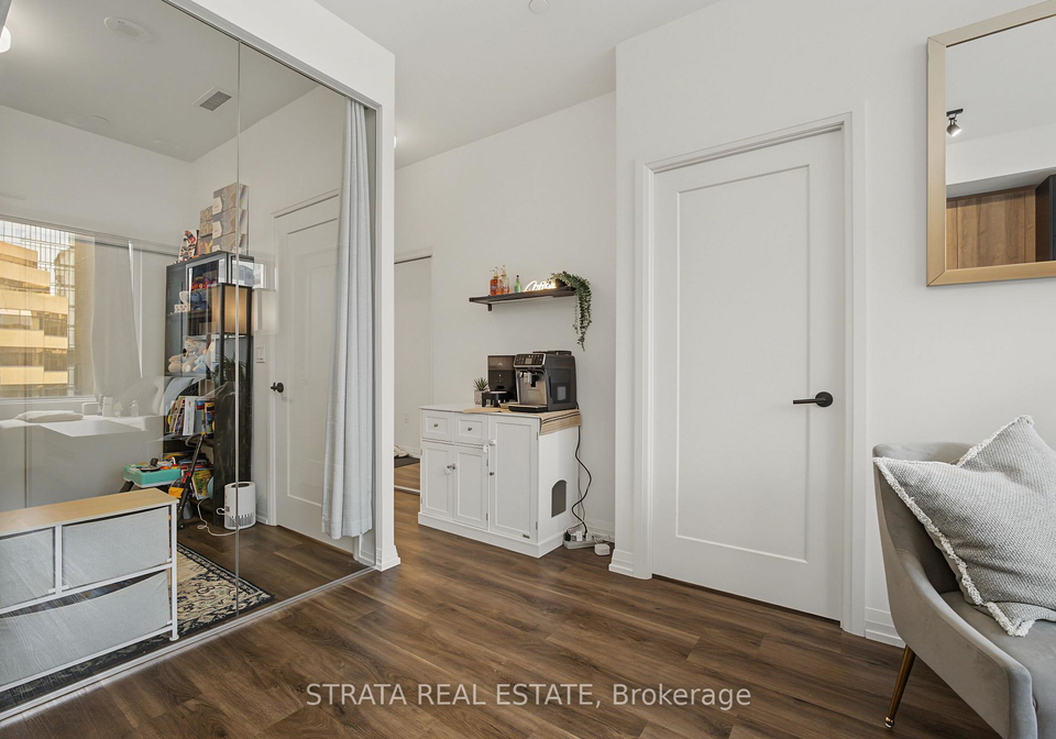 280-dundas-street-w-toronto-toronto-ontario-c13611204