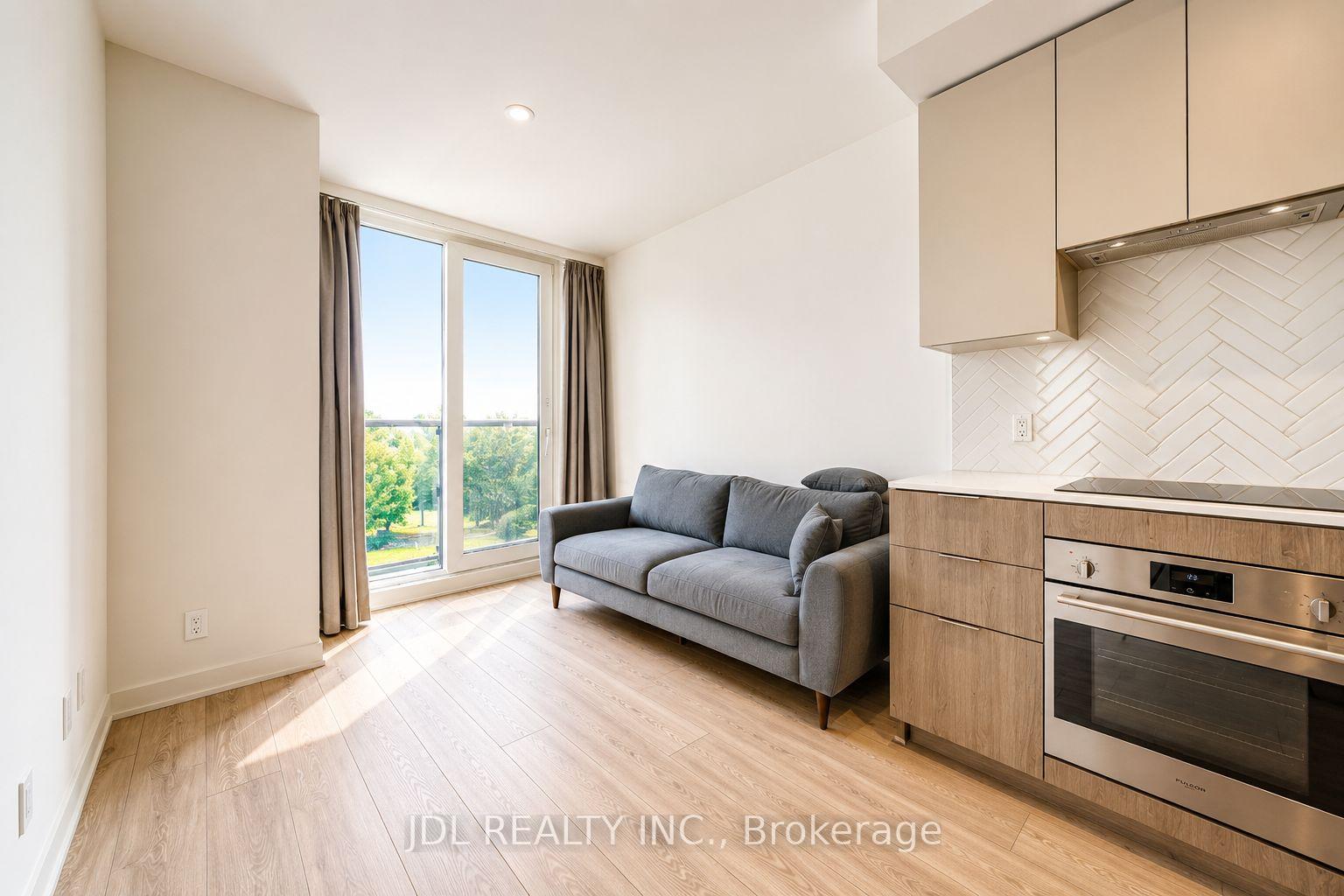15-holmes-avenue-toronto-north-york-ontario-c13611298