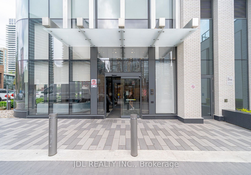 15-holmes-avenue-toronto-north-york-ontario-c13611298