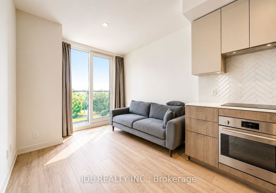 15-holmes-avenue-toronto-north-york-ontario-c13611298