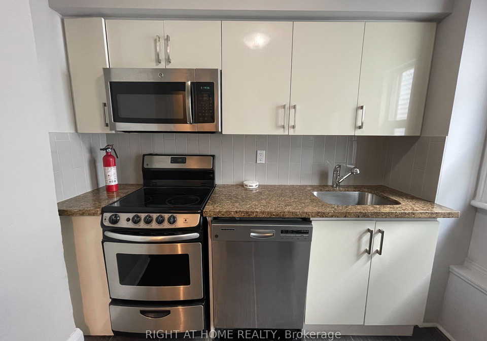 71-cecil-street-toronto-toronto-ontario-c13611304