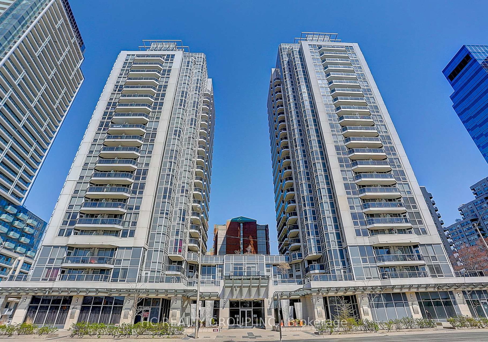 5791-yonge-street-toronto-north-york-ontario-c13611310