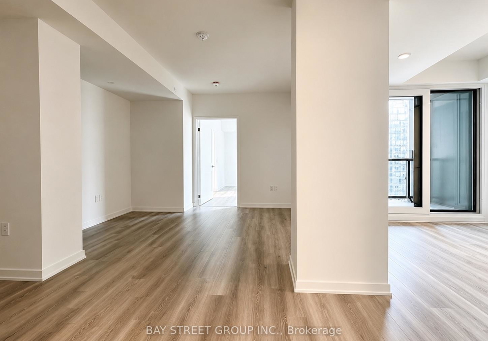 121-st-patrick-street-toronto-toronto-ontario-c13611338