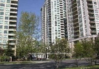 18-parkview-avenue-toronto-north-york-ontario-c13611354