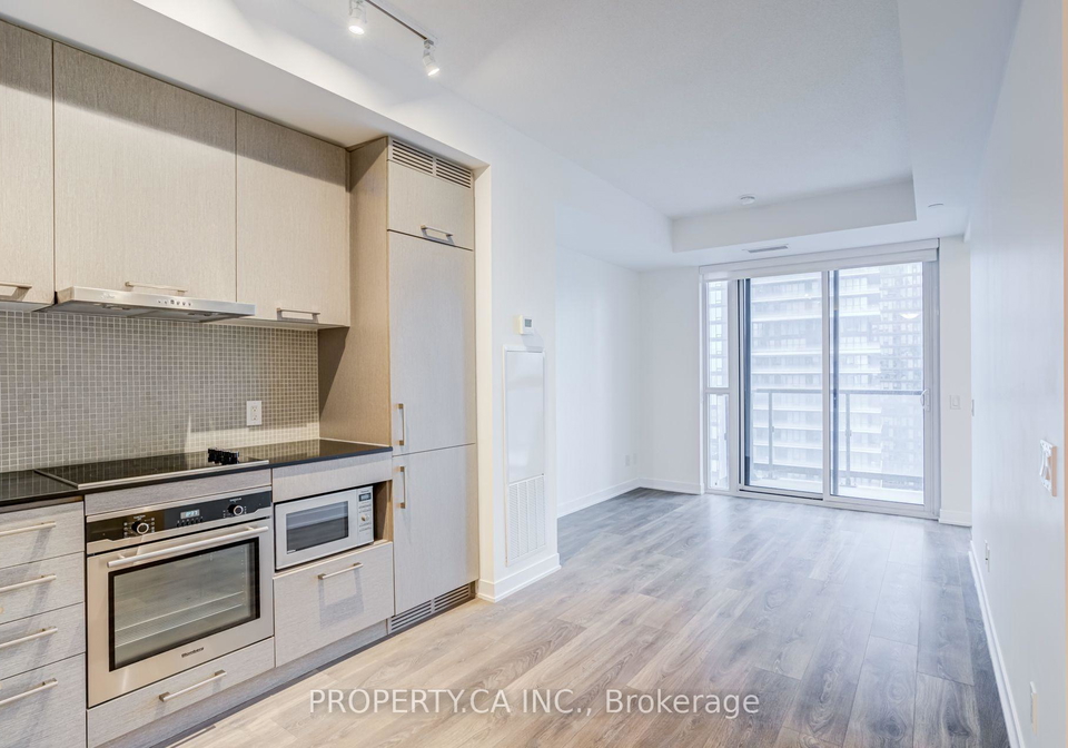 87-peter-street-toronto-toronto-ontario-c13611470