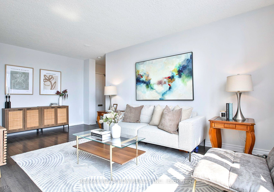 5-parkway-forest-drive-toronto-north-york-ontario-c13611482