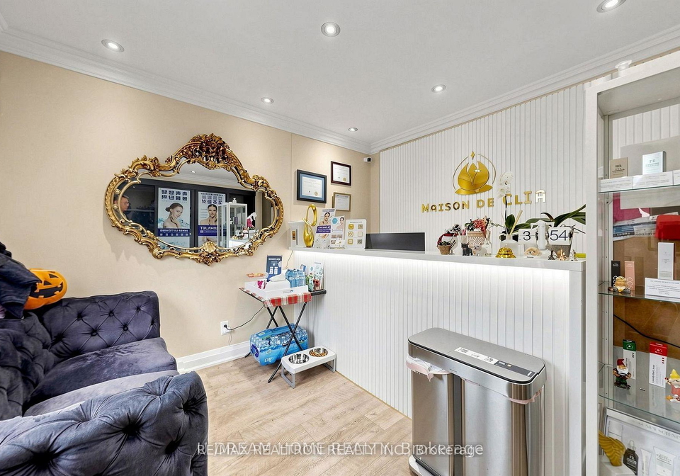 99-sheppard-avenue-e-toronto-north-york-ontario-c13611682