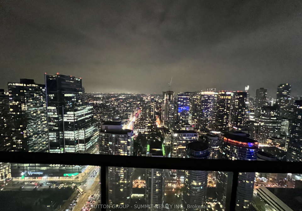 1-concord-cityplace-way-toronto-toronto-ontario-c13611860