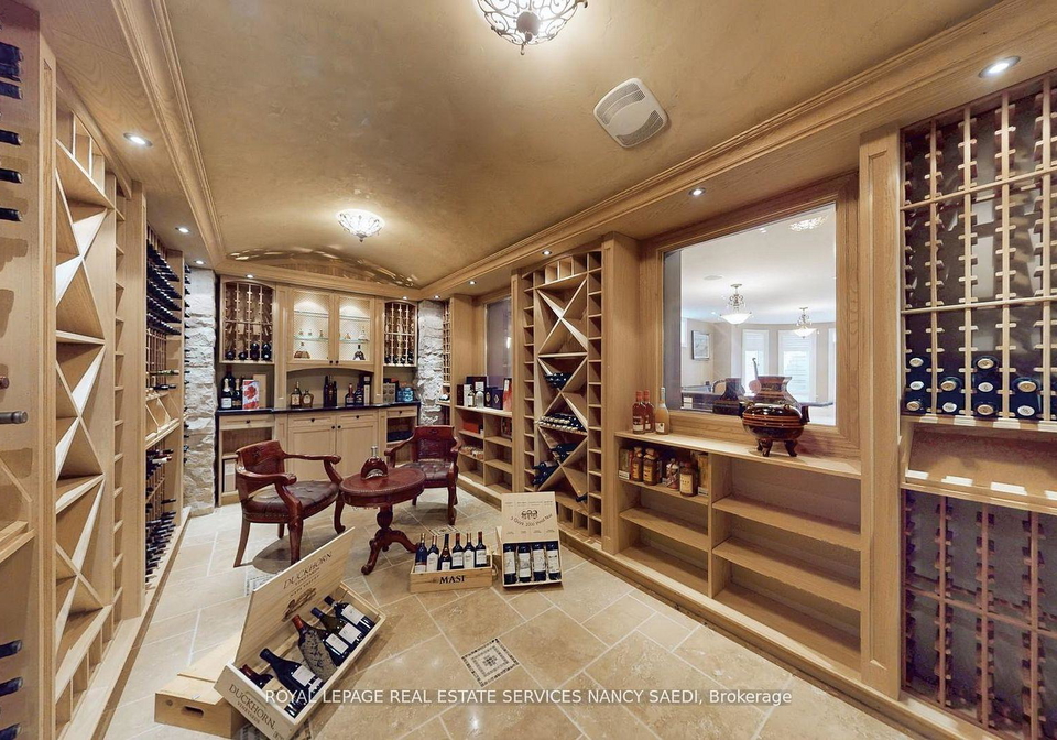 9-fifeshire-road-toronto-north-york-ontario-c13612142