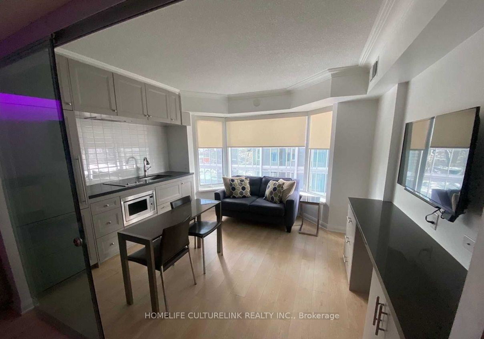 155-yorkville-avenue-toronto-toronto-ontario-c13612452