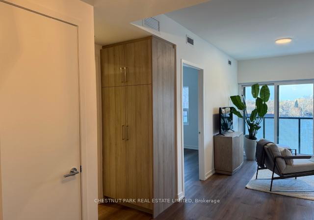 863-st-clair-avenue-toronto-toronto-ontario-c13612466