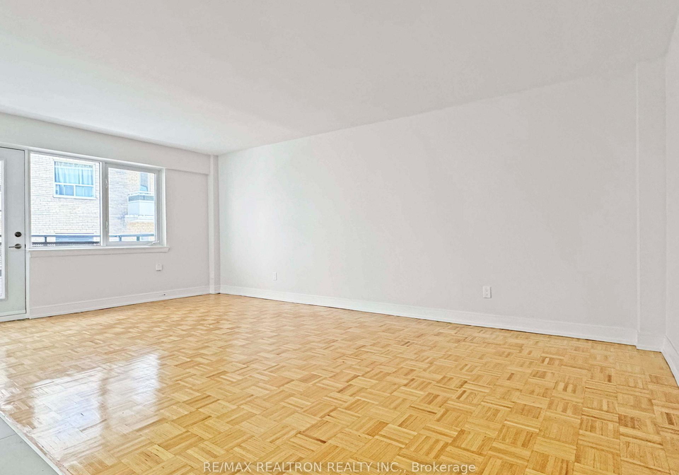 95-lawton-boulevard-toronto-toronto-ontario-c13612712